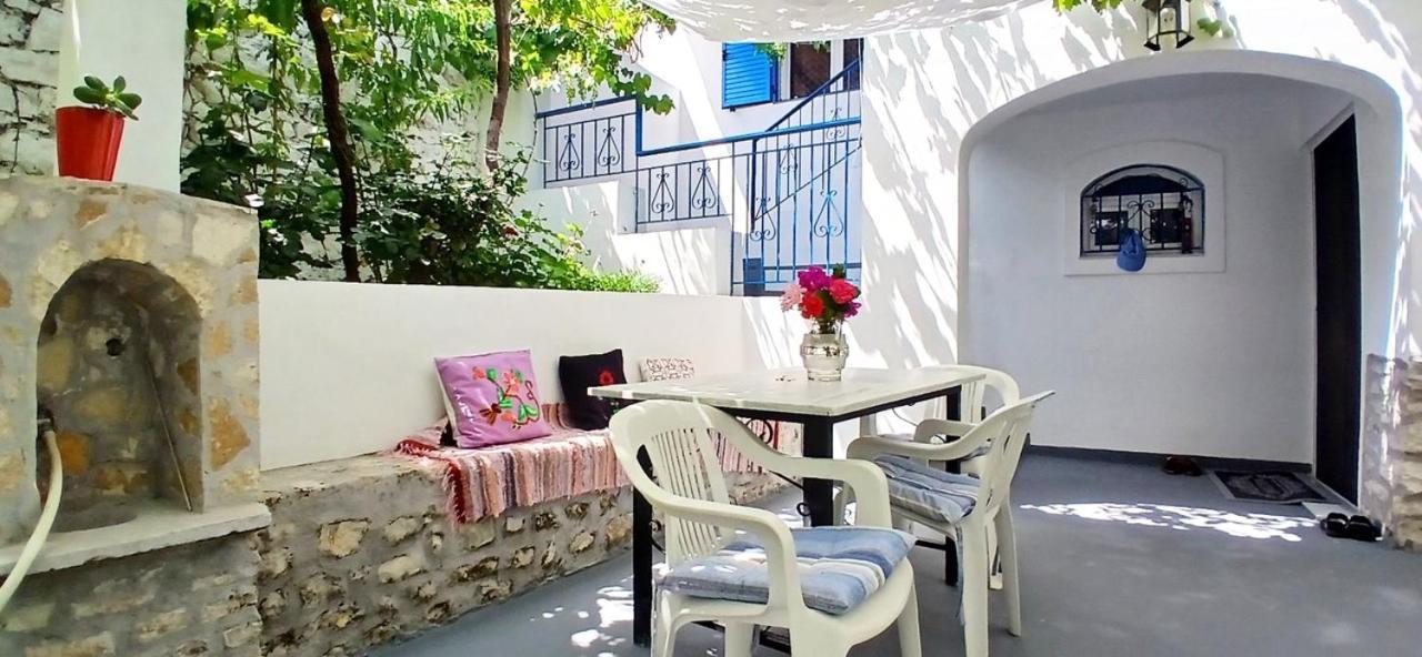 M & A Ionian Balcony *